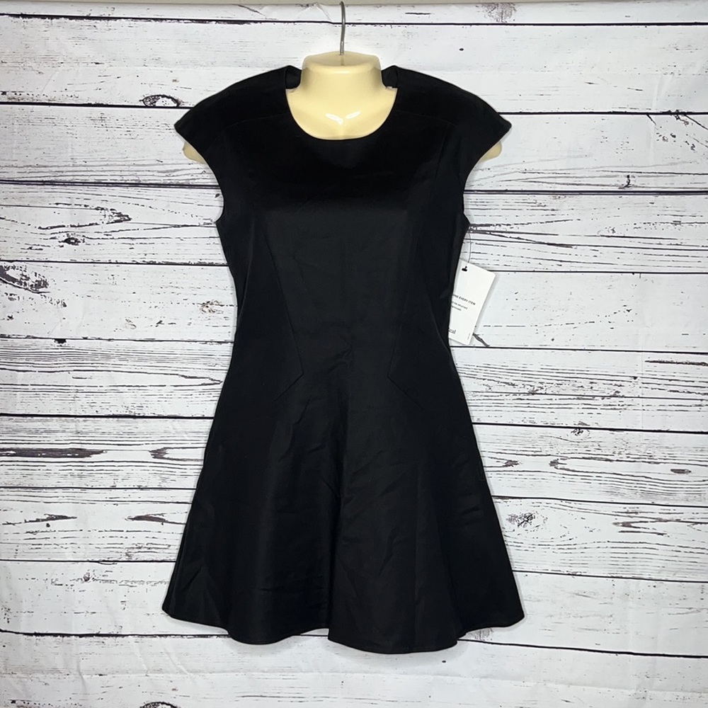 icB Size 2 Classic Black Cap Sleeve Cotton Blend Fit & Flare Dress